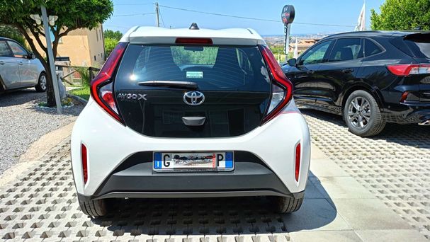 Toyota Aygo X 1.0 VVT-i 53 kW image number 5