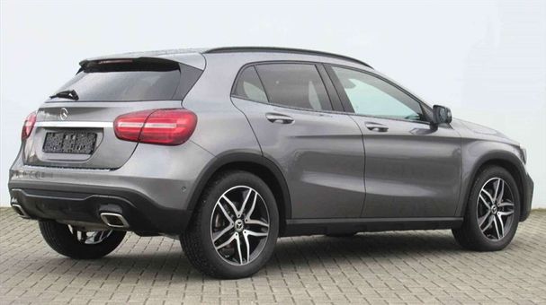 Mercedes-Benz GLA 220 4Matic 135 kW image number 2