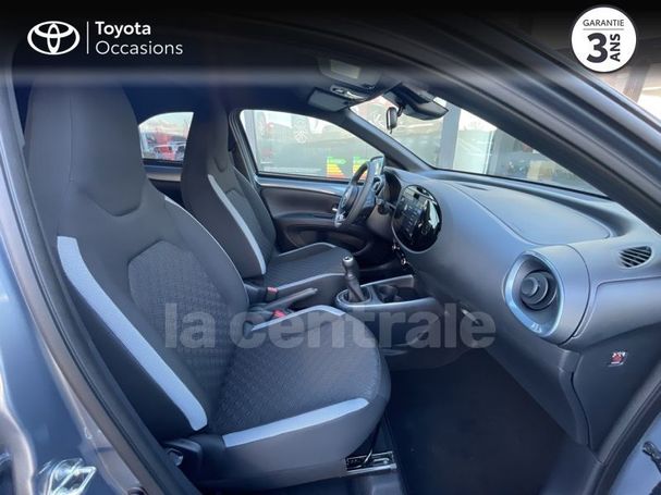 Toyota Aygo X 1.0 VVT-i 53 kW image number 14