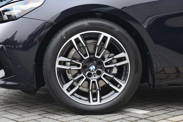 BMW 520i 153 kW image number 5