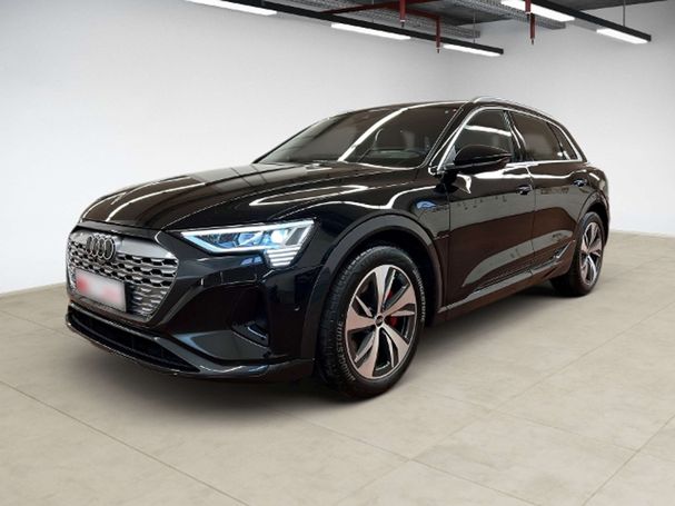 Audi Q8 50 quattro e-tron Advanced 250 kW image number 1