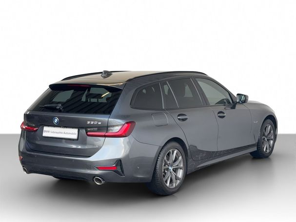 BMW 330 Touring e M Sport 215 kW image number 3