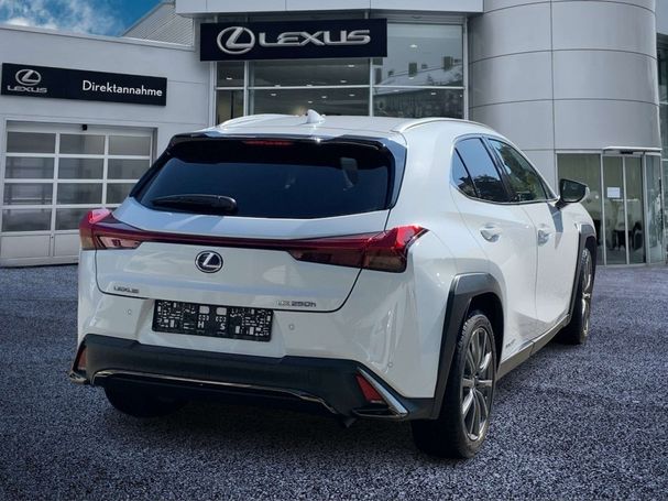 Lexus UX 250h 135 kW image number 3