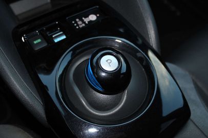 Car image 31