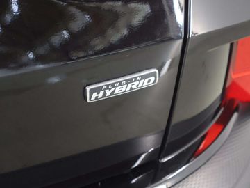 Car image 37