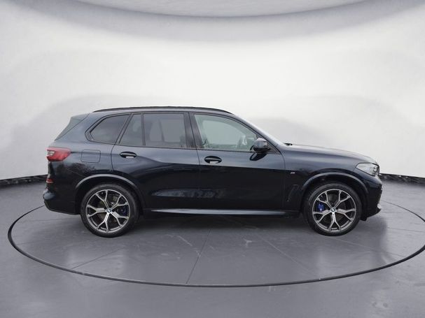 BMW X5 M50i xDrive 390 kW image number 6