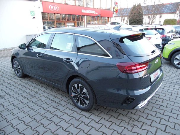 Kia Ceed 1.6 DCT6 104 kW image number 3