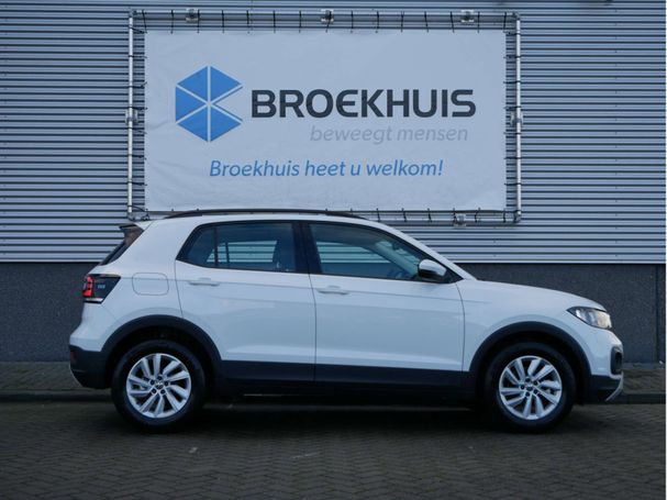 Volkswagen T-Cross 1.0 TSI Life 70 kW image number 2