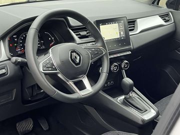 Car image 30