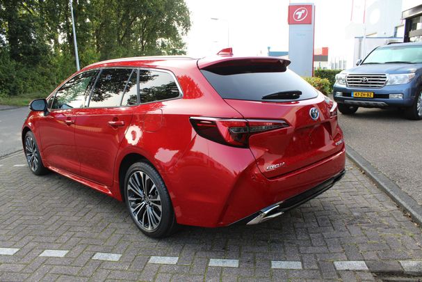 Toyota Corolla 1.8 Hybrid Touring Sports 104 kW image number 3