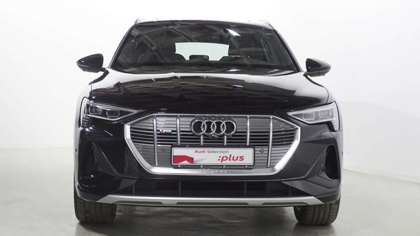 Audi e-tron 55 quattro S-line 300 kW image number 2