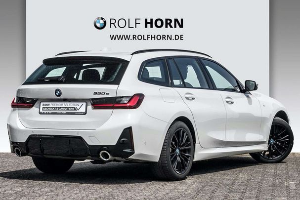 BMW 330 e Touring M Sportpaket 215 kW image number 2