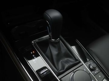 Car image 37