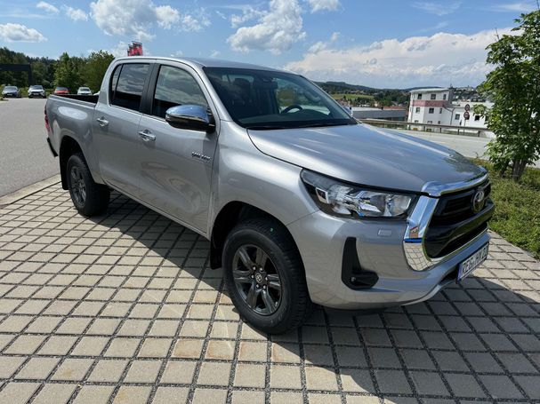 Toyota Hilux 4x4 150 kW image number 3