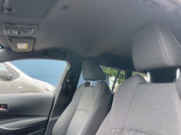 Car image 22