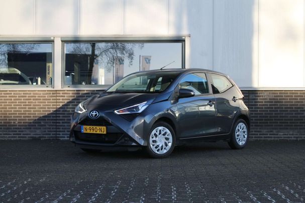 Toyota Aygo 53 kW image number 1