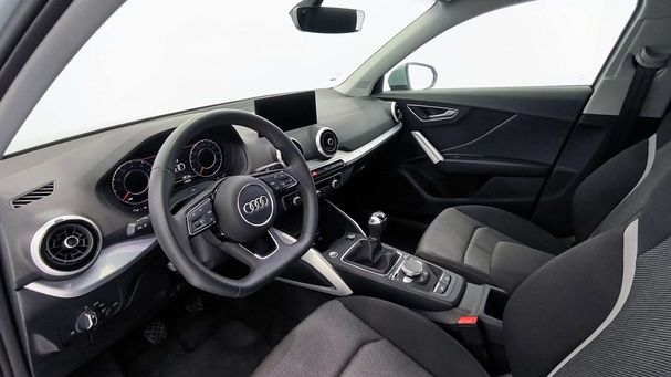 Audi Q2 35 TFSI S-line 110 kW image number 14