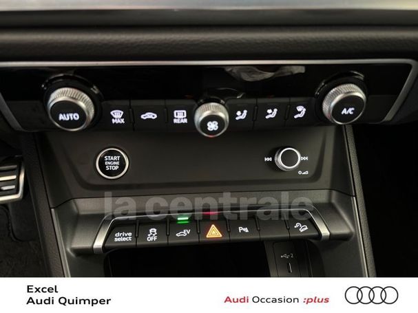 Audi Q3 1.4 TFSIe S tronic S-line 180 kW image number 8