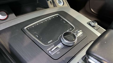 Car image 33