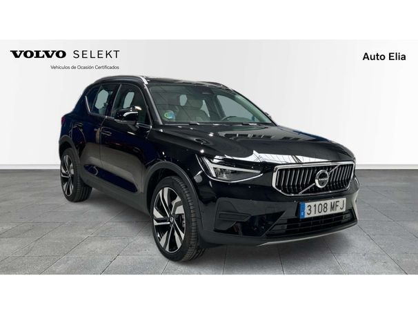 Volvo XC40 B4 Plus Bright AWD 145 kW image number 2