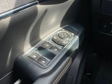 Car image 33