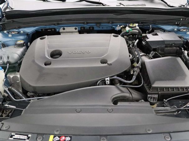 Volvo XC40 B3 Core 120 kW image number 34