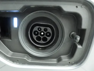 Car image 36