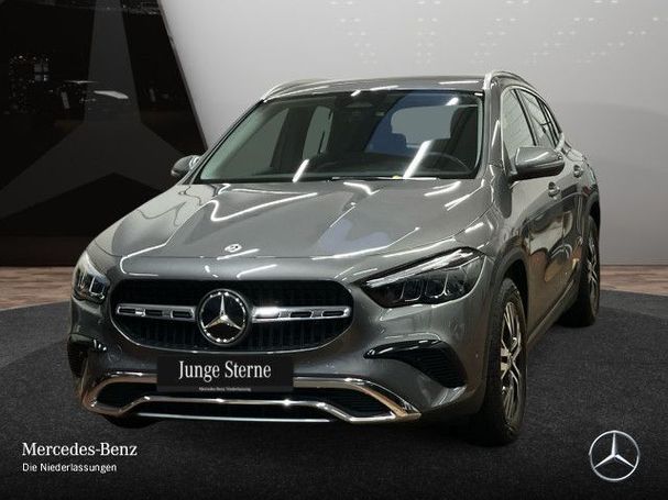 Mercedes-Benz GLA 180 100 kW image number 1