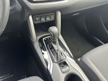 Car image 14