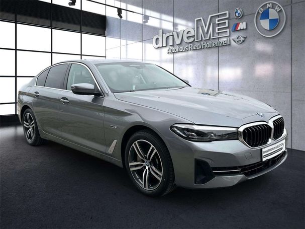 BMW 530 xDrive 215 kW image number 16