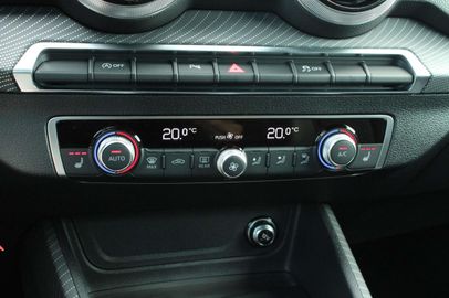 Car image 41