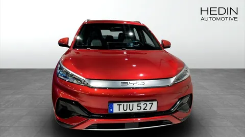 Car image 3