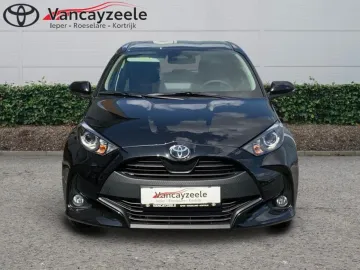Car image 2