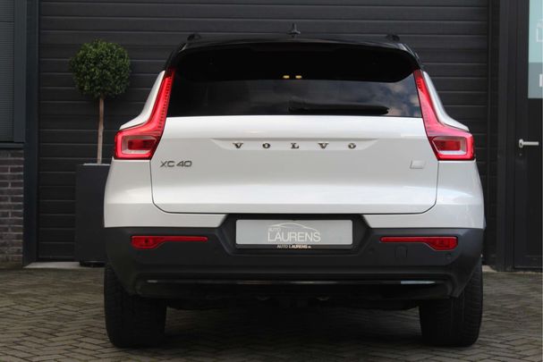 Volvo XC40 Recharge AWD 300 kW image number 5