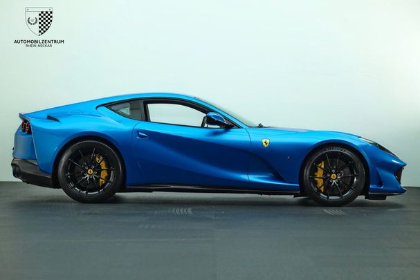 Ferrari 812 Superfast 588 kW image number 4