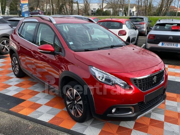 Peugeot 2008 PureTech 130 Allure 96 kW image number 2