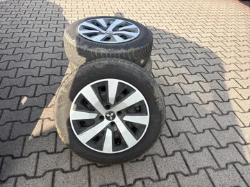 Car image 29