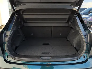 Car image 29