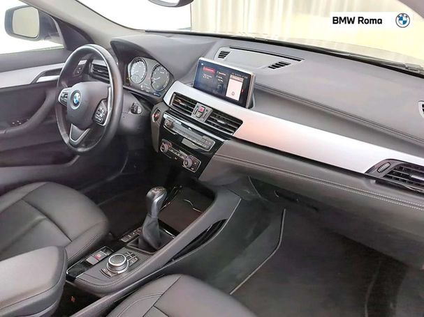 BMW X2 xDrive25e Advantage 162 kW image number 11