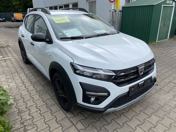 Dacia Sandero Stepway TCe 90 67 kW image number 2