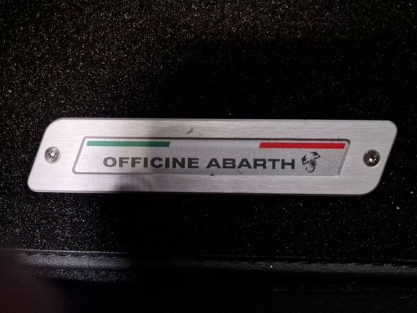 Abarth 695 132 kW image number 16