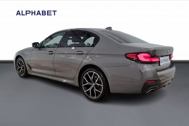 BMW 530i xDrive 185 kW image number 3