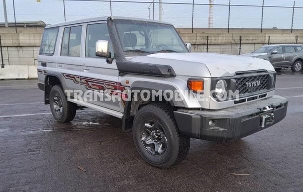 Toyota Land Cruiser 143 kW image number 3