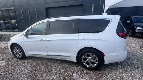 Chrysler Pacifica 214 kW image number 6