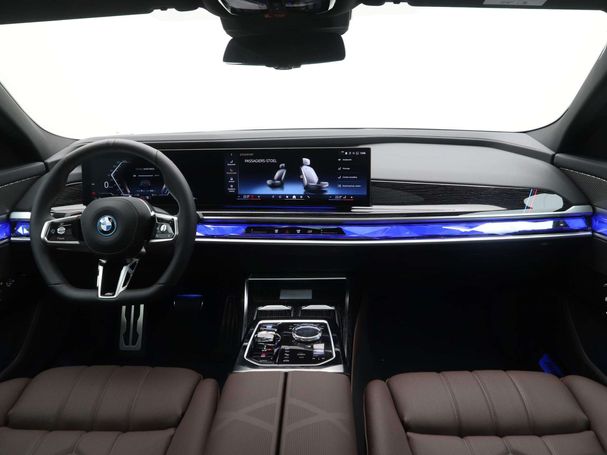 BMW i7 xDrive60 M Sport Pro 400 kW image number 12