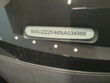 Car image 35