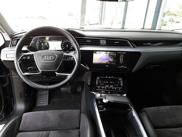 Audi e-tron 50 quattro S-line 230 kW image number 3