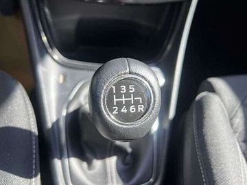 Car image 37