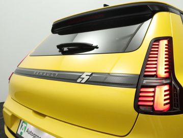 Car image 39