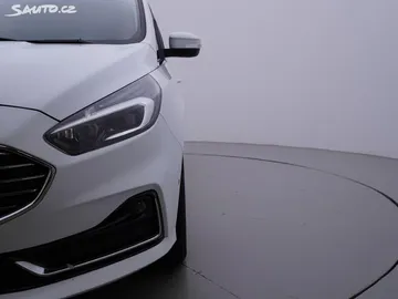 Car image 37
